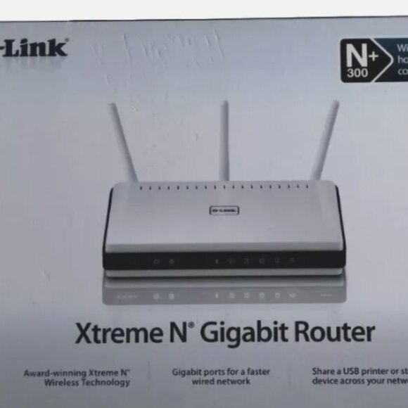 D-Link N300 DIR-655 Xtreme N Gigabit Wireless Router White 4 Gb - Picture 1 of 5